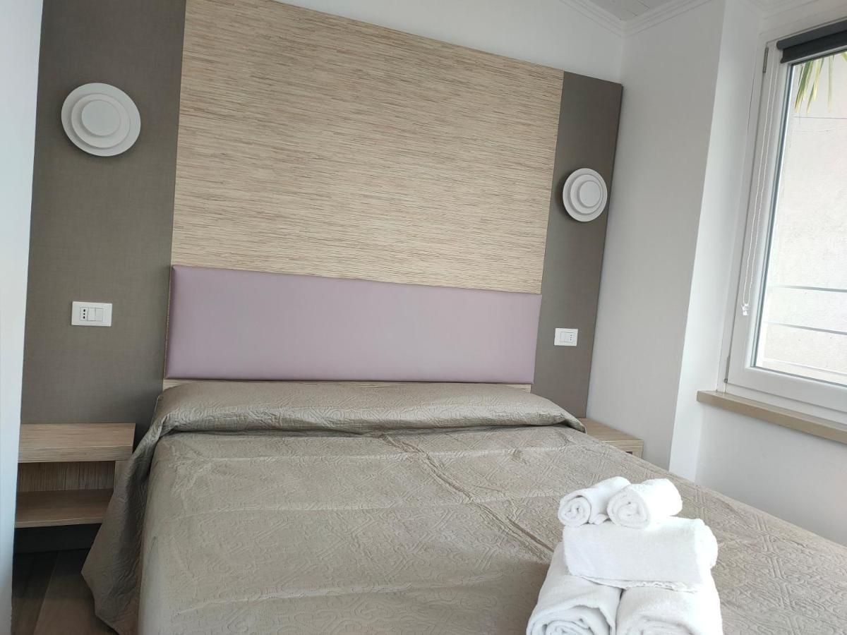 Iris Ar Holiday-Home Peschiera del Garda Dış mekan fotoğraf
